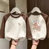 Camiseta Interior de Cuello Redondo para Niña 2026 Nuevo Estilo Ropa Interior Infantil Felpa Doble Cara Ropa de Otoño/Invierno Patchwork Manga Larga Ropa Interior Superior