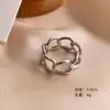 Hebilla Nueva Minimalista Lisa para Bufanda, Accesorio de Bufanda Retro Francés, Hebilla Estilo Japonés para Transmisión en Vivo al por Mayor para Combinar con Ropa