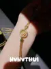Pulseira Bússola com Padrão de Janela Dança do Dragão e Música de Tambor Antiga Banhada a Ouro, Novo Estilo Chinês, Pulseira Flor de Íris Iridescente, Empilhável