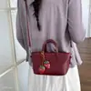Bolso Bandolera Colgante Verano Juventud Nuevo Estilo 2026 Coreano Simple Moda Bolso Pequeño Sensación de Mano Fresa Diario Inclinado Hombro Único