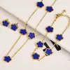 Set de Collar de 15 Piezas Moda Flor de Trébol de la Suerte Acero de Titanio Nácar para Mujeres Cadena Versátil de Clavícula de Lujo Ligero Flor de Ciruelo