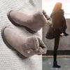 Botas de nieve para mujer, nuevo estilo de invierno 2026, botines versátiles, forradas de felpa y engrosadas para abrigar, con suela gruesa para mayor altura, zapatos de algodón del noreste
