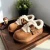 Sapatos de Algodão Quentes Estilo Floresta Retro Bico Redondo Solado Grosso para Mulheres 2026 Chegada Nova de Inverno Velcro Mais Veludo Botas de Neve Sapatos de Algodão para Mulheres