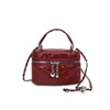 Bolso de hombro moderno y minimalista con correa de cadena de patrón de rombos, un bolso cruzado pequeño, un minibolso de mano y un bolso tipo cubo pequeño en un estilo inspirado en Chanel para mujer
