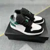 Moda Transfronteriza Retro Cómodo Elegante Cuero Transpirable Caña Baja Casual Aumentador de Altura Zapatillas para Correr Zapatos de Hombre Zapatos de Mujer Tenis