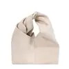 Bolsa de mão transfronteiriça estilo coreano, design novo e estiloso para mulheres, adequada para uso diário, bolsa de noite vintage, bolsa saco