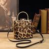 Bolsa Fashion para Mãe de Meia-Idade Bolsa Feminina de Couro Genuíno Bolsa Balde com Fecho de Clipe Bolsa Transversal Versátil Bolsa de Mão/Ombro Feminina Bolsa Pequena