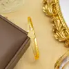 Pulseira para Mulheres Aço Titânio Europeia e Americana Não Desbota Cobre Inlaid Zircônio Pulseira Nicho High-End Moda Joias Atacado Joias de Mão