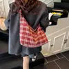 Bolsa de Lienzo a Cuadros Artística Retro Estilo Coreano de Primavera, Bolsa Tote de Gran Capacidad, Bolso de Hombro Versátil Casual para Estudiantes