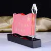 Trofeo de cristal transfronterizo medalla bandera roja manualidades de cristal adornos moda creativo a mapa personalizado grabado gratuito