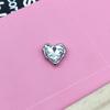 Accesorios de joyería sencillos con forma de corazón de diamantes de cristal y aleación que combinan con todo, accesorios para el cabello DIY, fundas para teléfono móvil, accesorios para zapatos con agujeros