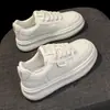 Zapatos de Mujer Verano Otoño Nuevos Transpirables Blancos Estudiantes Estilo Coreano Versátiles Suela Gruesa que Aumenta la Altura Deportivos Casuales Zapatos de Tabla Zapatos de Moda