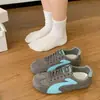 Zapatillas deportivas amarillas de mujer estilo racing, nuevo modelo otoño 2026, versátiles y populares, zapatillas retro ligeras de suela blanda