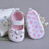 [liquidação 9.9] PU01 sapatos vazados de couro pu para bebê sapatos coração de pêssego sapatos primeiros passos para bebê vestido bebê laço