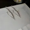 Brincos de Corrente Longa com Garras Exageradas Elegantes de Prata S925 com Strass para Mulheres Brincos com Franjas de Diamante Colorido Europeus e Americanos Brincos da Moda