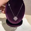 Collar Súper Brillante de Flor de Cuatro Hojas de la Suerte con Diamantes Completos para Mujer, Cadena de Clavícula Choker de Lujo Ligero de Nicho de Gama Alta, Accesorio de Cuello de Verano