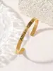 Pulsera Abierta de Acero Inoxidable Popular en Europa y América Letra A Moda Simple Pulsera de Acero de Titanio No se Desvanece Joyería de Alta Gama