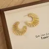 Pendientes Geométricos de Corazón Estilo Old Money de Metal para Mujer, Pendientes Únicos y de Alta Gama, Exagerados Accesorios para Orejas Estilo Vacaciones en la Costa