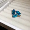 Anel Aberto Oval Popular Transfronteiriço Cravejado com Diamantes, Toque de Luxo Leve e de Alta Qualidade, Anel para Dedo Indicador, Anel Exquisito de Moda Retrô para Mulheres