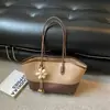 Bolsa de axila feminina de alta qualidade transfronteiriça 2026 nova moda outono popular bolsa de trabalho para o dia a dia bolsa tote versátil