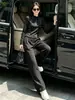 Conjunto de ropa deportiva casual extremadamente elegante para mujer, nuevo modelo otoño 2026, sudadera ajustada y pantalones de pierna ancha conjunto de dos piezas para correr