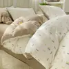 Juego de ropa de cama de gasa de doble capa de algodón lavado grado A, con un diseño fresco y sencillo, que incluye una funda nórdica, una funda de edredón individual y una sábana bajera; un conjunto de tres piezas adecuado para dormitorios