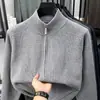 Moletom com Zíper Masculino Gola Alta Estilo Outono 2026 Solto Versátil Simples Toque de Luxo Moletom com Zíper Masculino