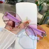 Gafas de Forma Rombo Estilo Nuevo Transfronterizas, Gafas de Sol de Celebridad de Internet a la Moda, Gafas de Sol con Protección Solar de Marco Pequeño Retro de Personalidad Poligonal Metálico