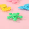 Mini Spinner para la Punta del Dedo para Niños, Spinner para el Dedo para Aliviar el Estrés, Accesorios de Juguete Mini Cápsula de Plástico, Venta al por Mayor Educativa, Venta al por Mayor Transfronteriza