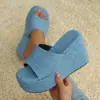 Sandalias de cuña coloridas transfronterizas europeas y americanas para mujer, verano 2026 comercio exterior talla grande sin cordones con plataforma y puntera abierta