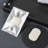 Cepillo de dientes desechable para hotel, suministros de viaje, pasta de dientes, kit de costura, afeitadora, peine, juego de lavado, venta al por mayor simple
