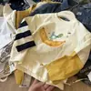 Camiseta Masculina Listrada Manga Falsa Duas Peças Estilo Coreano Outono Nova Moda Infantil Desenho Animado Bloqueio de Cor Manga Longa para Crianças