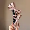 Accesorio para el Cabello Semirecogido Estilo Nuevo 2026: Pinza de Plátano de Malla, Pinza de Garra Francesa con Lazo Negro, Pinza para el Cabello de Lunares para la Parte Posterior de la Cabeza