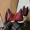 Bolsa Pequena Fosca Yangshulin Bolsa Transversal Feminina 2025 Nova Bolsa Carteiro Retro de Alta Qualidade Bolsa Croissant Bolsa de Ombro