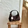 Bolsas Retrô Transfronteiriças para Mulheres Outono 2026 Nova Bolsa Quadrada Pequena para o Dia a Dia Grande Capacidade Bolsa de Ombro Transversal de Alto Valor