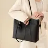 Bolsa de mano de alta gama para mujer, bolsa de gran capacidad, nueva tendencia vintage 2026, bolso de hombro versátil, bolso de mano para el trabajo