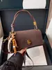 Bolsa Baguette Fosca de Alta Qualidade Transfronteiriça com Design de Nó Vintage, Bolsa de Mão Versátil e Bolsa Quadrada Pequena Transversal para o Dia a Dia, Bolsa de Ombro de Braço