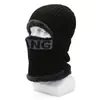 Touca de Tricô Quente Peça Única com Design de Letras, Gorro Integrado com Cachecol de Gola para Homens com Abertura Única, Proteção Facial Contra o Frio, Touca de Tricô de Algodão com Design de Letras
