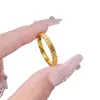 Anillo Cuadrado de Oro Arena Antigua Mismo Estilo de Gold Shop, Anillo Liso Brillante Cuadriculado Moderno y Sencillo Que No Se Desvanecerá por Mucho Tiempo