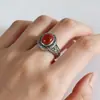 Anillo Artístico de Plata Vintage S925 Plata Incrustado con Ágata Roja del Sur con Patrón de Espiga de Trigo Antigua para Mujer