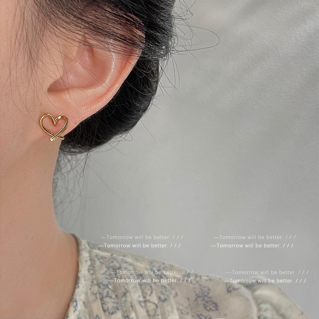 模特_0017_组 1 拷贝 17.jpg