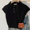 Top de Malha Feminino de Verão 2026 com Manga Curta e Gola Reta, Estilo Novo, Fresco e Super Estiloso, Cor Cinza