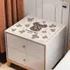 Tapete de Mesa de Cabeceira de Luxo Leve Tapete de Mesa de Couro Pvc à Prova d'Água Popular Tapete de Mesa de Cabeceira de Quarto Pano de Cobertura Simples Sem Lavagem