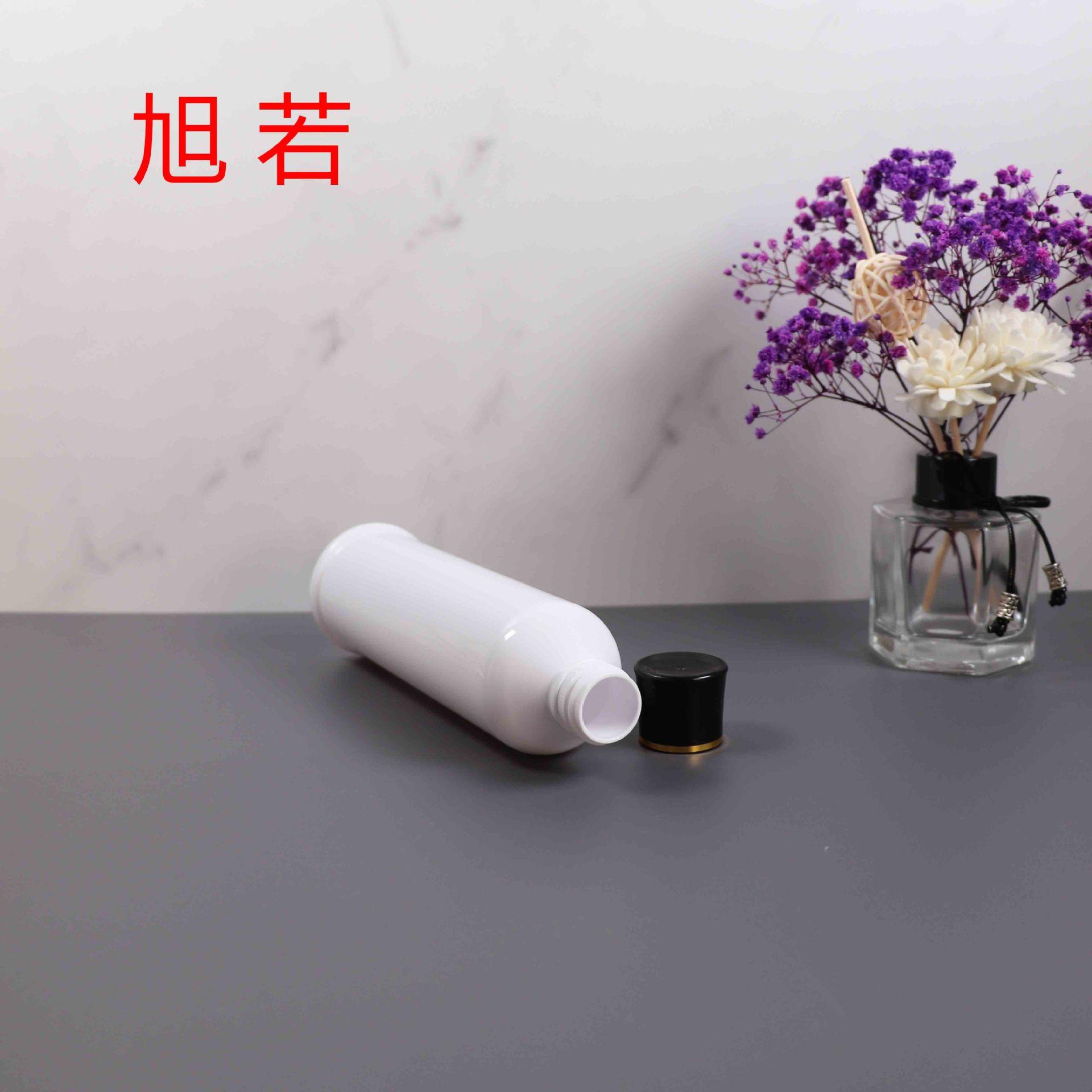 300ml底部戴圈旋盖瓶1