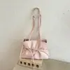 Bolso tipo baguette plisado estilo coreano, diseño de nicho inspirado en el ballet para mujer, nueva colección 2026, versátil para el uso diario, hermoso y elegante, se puede llevar debajo del brazo o como bolso de hombro