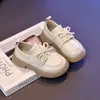 Zapatos de piel para niña para primavera y otoño, mocasines de suela blanda con lazo, zapatos infantiles de estilo británico para combinar con faldas, zapatos negros de actuación