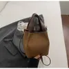 Bolsa Saco com Padrão Lichia para Mulheres 2026 Inverno Nova Casual Versátil Bolsa de Mão Bolsa de Ombro Fashionável para o Dia a Dia Bolsa Transversal
