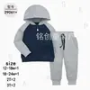 [Una generación de cabello] tres letras primavera y otoño ropa de bebé ropa infantil traje doble traje deportivo de vitalidad