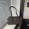 Bolsa de hombro para mujer de otoño, nueva moda transfronteriza, para ir al trabajo, estilo coreano, simple, bolsa de mano de gran capacidad, venta al por mayor