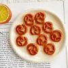 Brinquedo Comida Miniatura Simulada Água Alcalina Pão Baguete Creme Cola Resina Acessórios DIY Bolo Casa de Bonecas Decoração de Mesa